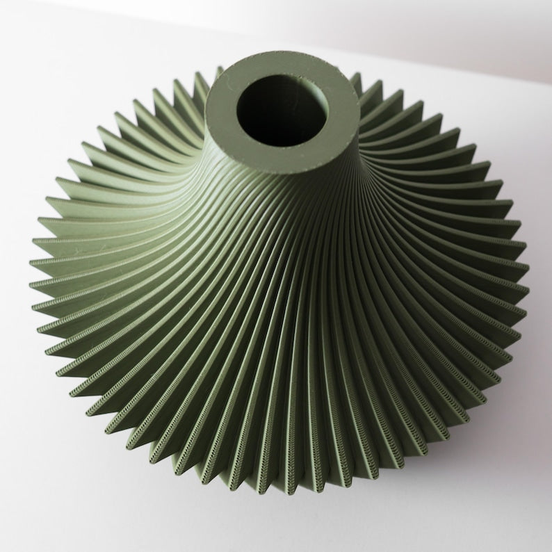 Green Geometric Pleated Vase – Modern Decorative Accent