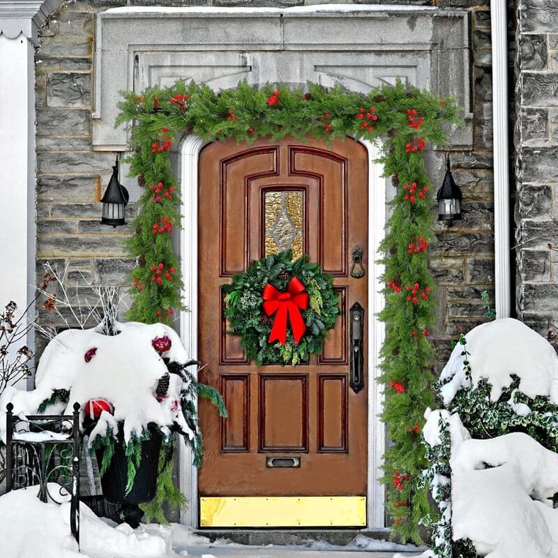 Adjustable Christmas Garland Hanger for Front Door – No Drill, Stainless Steel Design