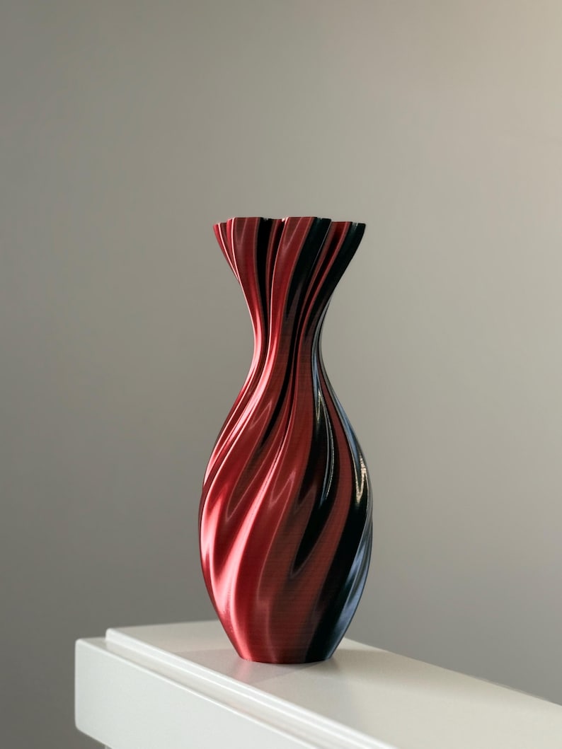 Tall Red Wave-Design Vase – Modern Decorative Accent
