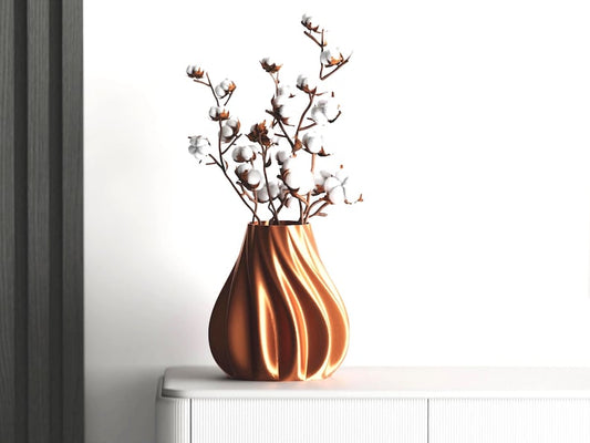 Modern Wave-Design Vase – Sculptural Home Décor