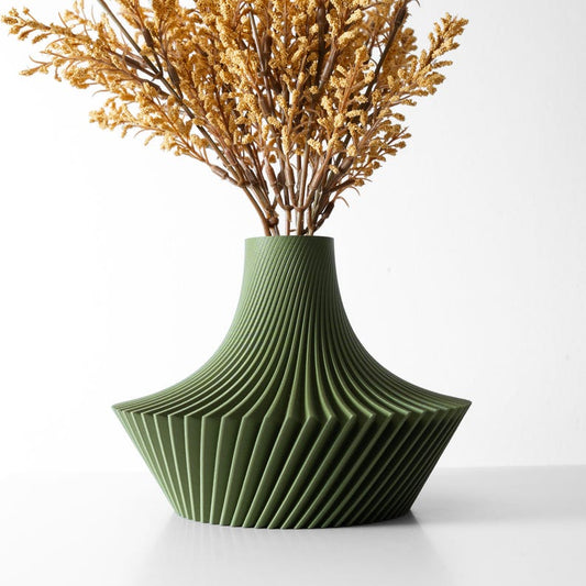 Green Geometric Pleated Vase – Modern Decorative Accent